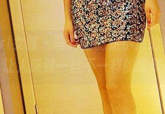 3Agirl女郎 - 写真里的是小池的清纯妹妹，让人感到一丝不一样的暧昧呢…