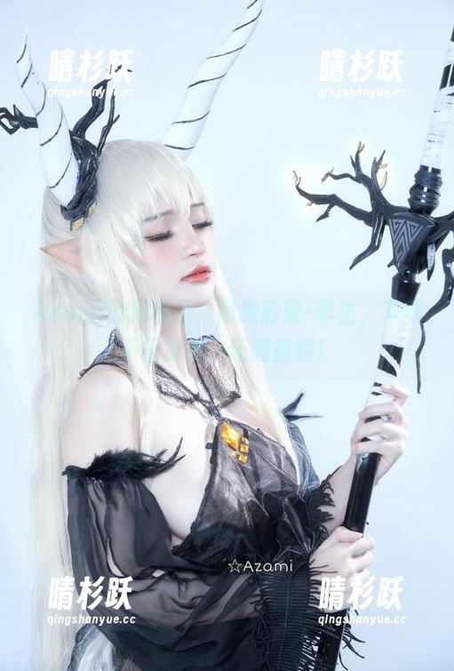 Azami的新藏品，阿米莉亚·华生，下载不仅免费，还超值哦！