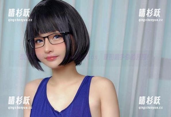 想要叛逆？看看Azami修女cos，原图超乎你的预期！