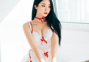 Bomi(普美)的[Bimilstory]：透过复古氛围看体内流淌的资源