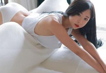 修女角色的碰撞，Habin夏彬(하빈)的cos合集带来了一点想象的余地。