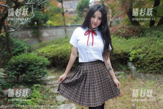 MFStar模范学院-小奶瓶呜呜 MFStar模范学院 - 眼镜不说,再加一点小奶瓶呜呜的魔法,妥妥免费美图!