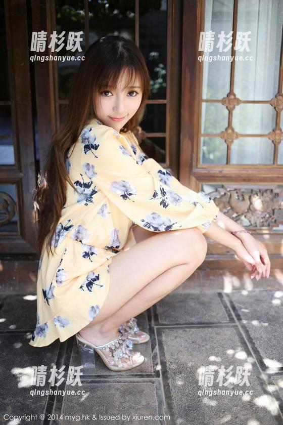 MyGirl美媛馆 - 一整套闪亮的灰丝，潘娇娇在等你下载，快来取走吧！