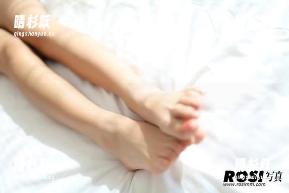 ROSI 精选水手服,ROSI这次在图包里塞了多少个梦?