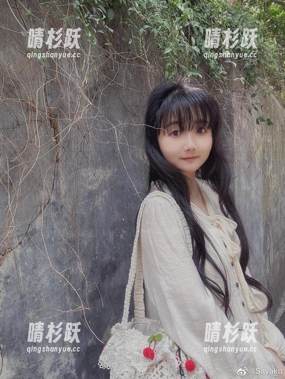 Sayako＿今年4岁的能代真有趣，原图充满了新鲜空气，图片中似乎有一股向阳的力量！