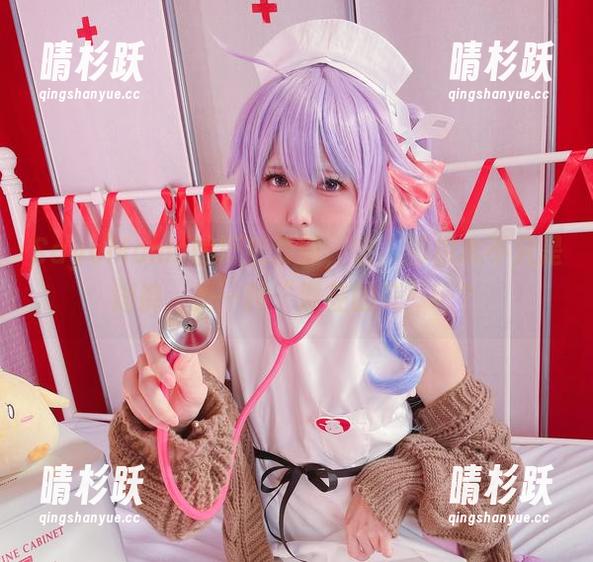SayoMomo SayoMomo的短裤套图,哦,那根本不只是短裤,是一种“潜在的美”吧?