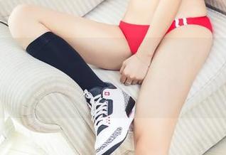 TouTiao头条女神 - 李丽莎女仆：让原图中的每个细节都跳舞，精选出来的宝藏