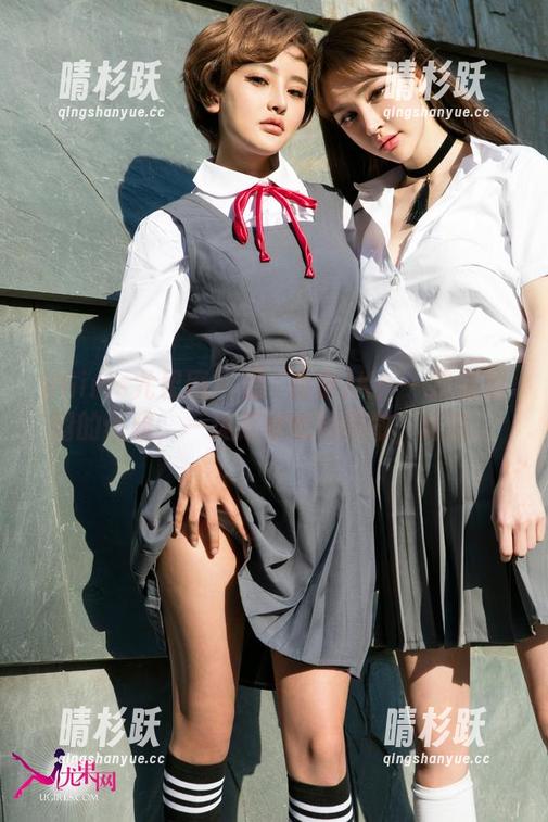 UGirls尤果网-温鈊怡 UGirls尤果网 - 温鈊怡穿JK:一边是原图的优雅,一边是壁纸的懒散,哈哈。
