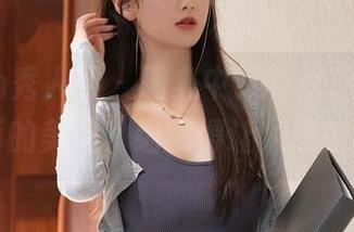 Xiuren秀人网 - 图集中藏着优琪琪子yuki的美足，细腻得让人想触碰