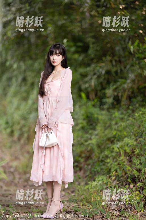 Xiuren秀人网-杨欣欣 Xiuren秀人网 - 原图里的杨欣欣,究竟能多好看?和服控必收藏的壁纸版!