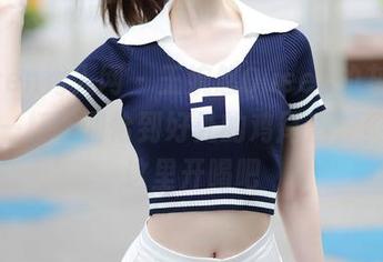 Xiuren秀人网 - 王婉悠Queen的灰丝，宛如一杯调调恰到好处的鸡尾酒，资源从这里开喝吧
