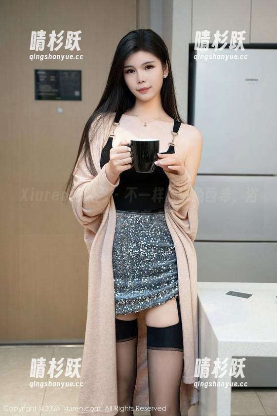 Xiuren秀人网-白兔西希 Xiuren秀人网 - 不一样的白兔西希,浴室写真有点迷