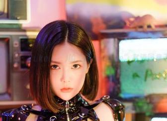 给你一个理由：Yuka(유카)的“BlueCake”高清图集不容小觑