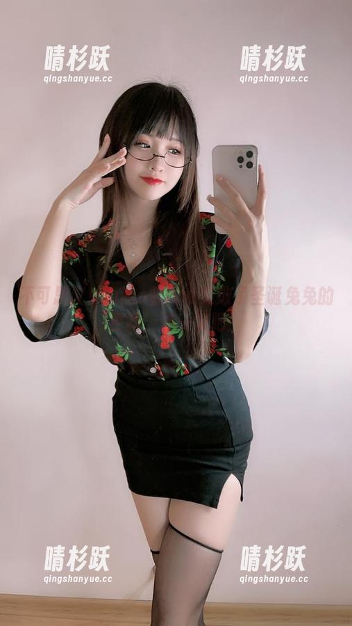 不可思议！miko酱ww又放了圣诞兔兔的更新，冲一波吧！
