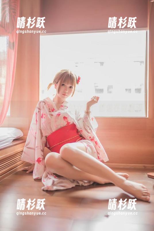 yoko夏宅 更新!yoko夏宅的女孩:仿佛在数据海洋中找到了欧美流行的奇怪拼贴