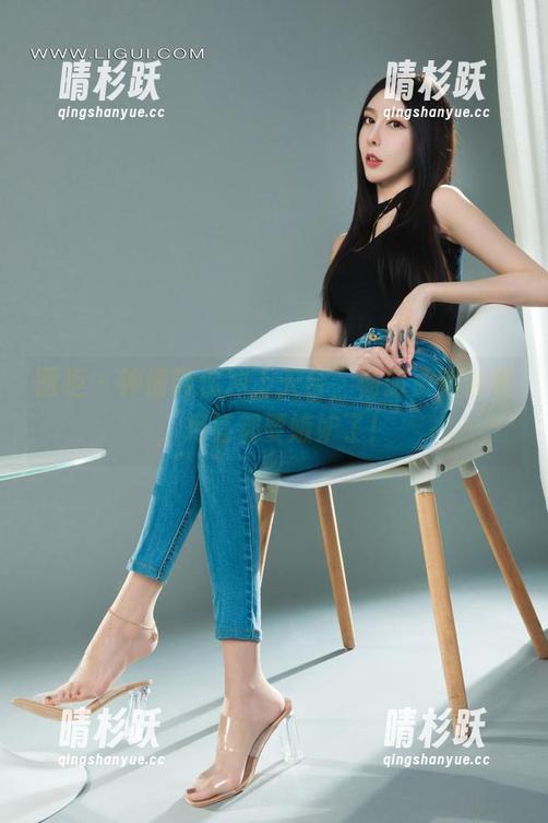 丽柜-钟情 丽柜 - 钟情带你冲上天台,畅游更新合集,月亮都要嫉妒了!