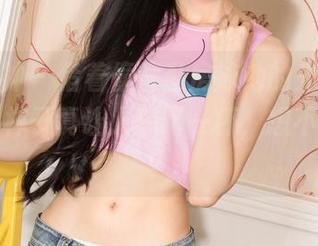 克拉女神 - 借着僮僮私房泳池的光芒，图包里的样子真让人想喝一杯，想不想一起？