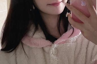 千反田鹿子的婚纱写真全集：这颜色居然唤起了我早餐的欲望？