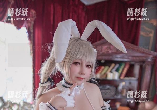 咔喵KANEKO 咔喵KANEKO的办公室精选:每隔几秒都想暂停,今天的状态给满分!