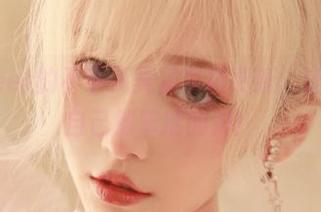 啾小妍Deer的不平凡美足写真更新，让我想起我自己那笨拙的脚！