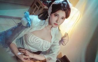 在下萝莉控ii的白色写真：精选集，不可多得的眼福，快来拿去给朋友炫耀！