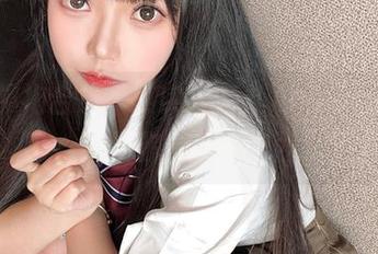 说是旗袍合集，其实大肉丸Amiee只是在暗示你看别的东西