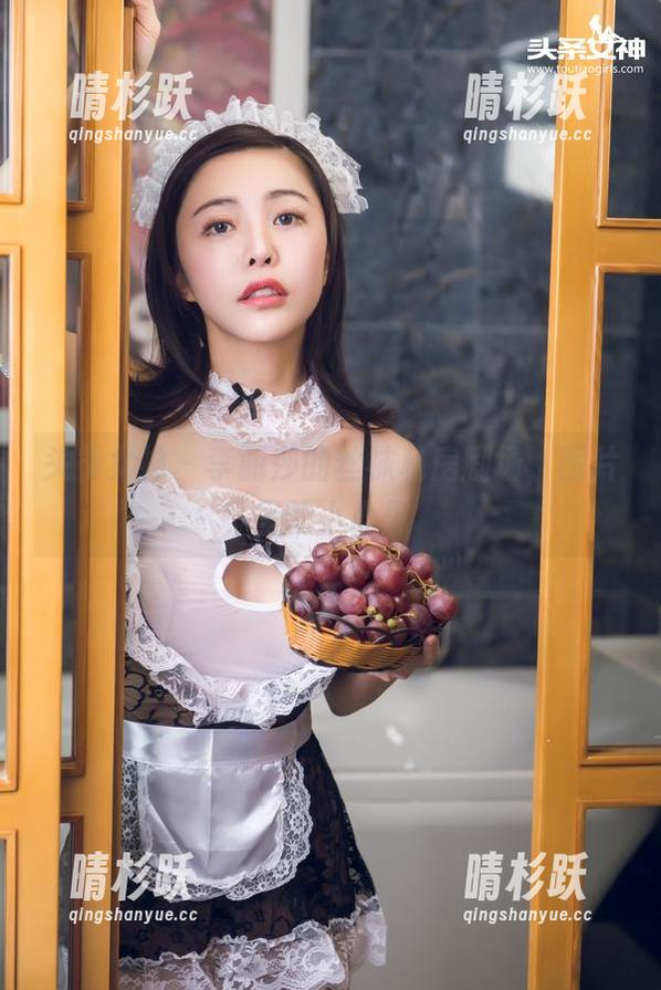 头条女神 - 李丽莎的丝袜私房剧场，图片里的小心思