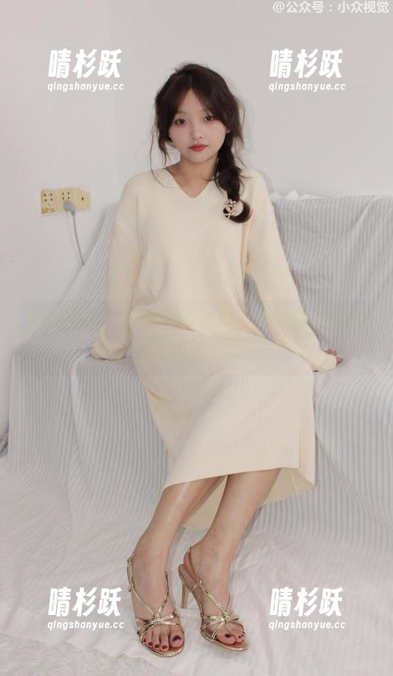 小众视觉 - 蓉蓉的裤里丝，在线散发着美图的微妙氛围！