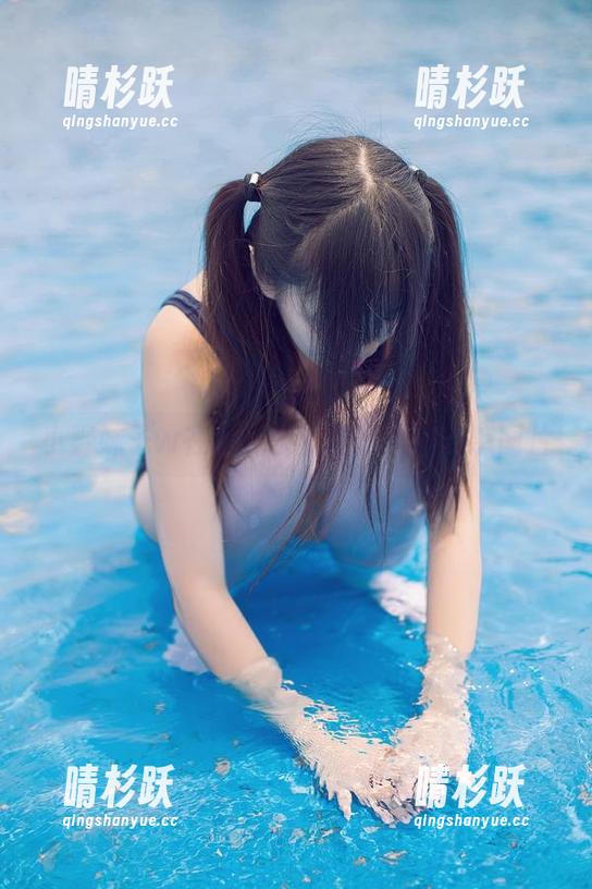 小野妹子w在线:厨房里的美味诱惑图片
