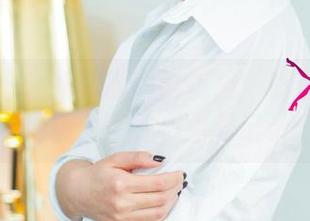 尤果网 - 林妃媛的瑜伽挑战：膝盖和地板的亲密接触—图册记录