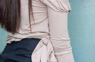 尤果网 - 微妙的光影，米米的女孩在高清原图中，你会发现什么？