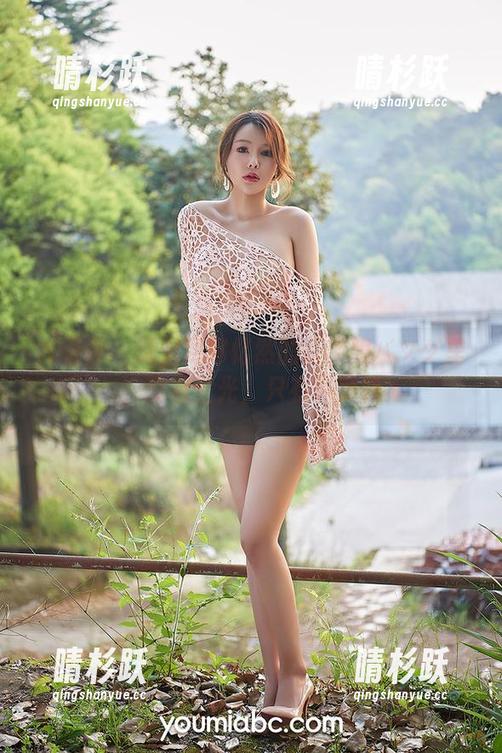 尤蜜荟-郭忆然 尤蜜荟 - 深潜到郭忆然的水手服バッグ里,没有圣光,只有真实感