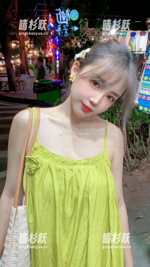 从未想过，御子Yumiko穿上皮衣后图册变得如此‘色’！