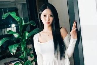 吧，普美Bomi(보미)的肉丝图集，分享不被理解的食欲