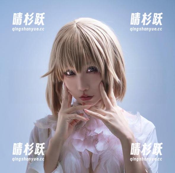 杨衣yangyi 把杨衣yangyi的2B套图拿来,简直给我抖一抖我的脑细胞,刺激得很!