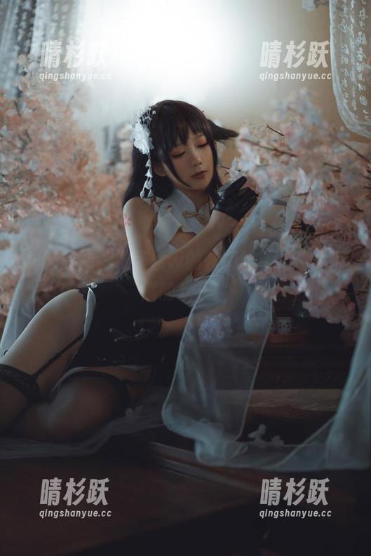 樱落酱w 最新登场,樱落酱w的花嫁秘籍:资源满满的欢乐!