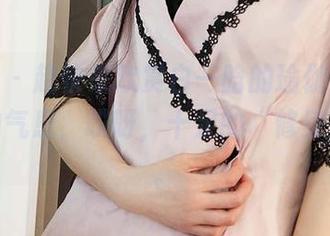 爱尤物 - 赶快来欣赏白一晗的瑜伽套图，书院的气息，哎呀，十足的“修身齐家”。