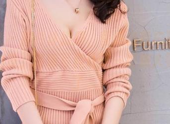 爱蜜社 - 那件体操服，营造出萌白酱的优雅与俏皮，高清写真让这一切放大到不得了。
