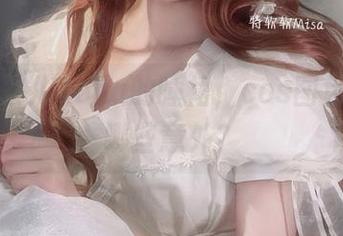 一件特软儿Sona的睡裙，cos图包里藏了哪些意外？