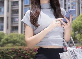 秀人网 - 图包就在这里，toro羽住的可爱逸品，等着你来挑挑！