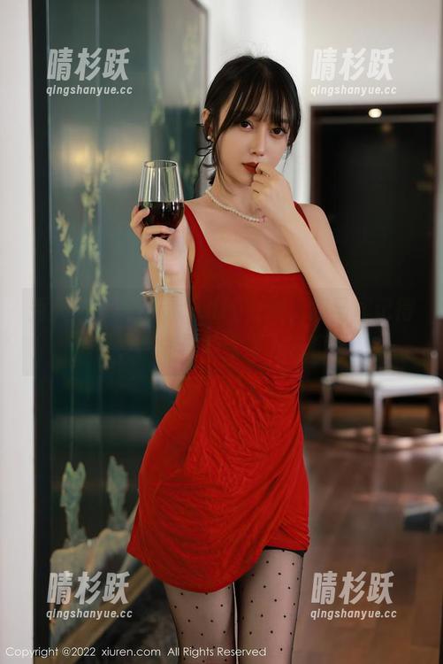 秀人网-夏诗诗Sally 秀人网 - 夏诗诗Sally在线,双马尾记得留步,你真的看得下去嘛?
