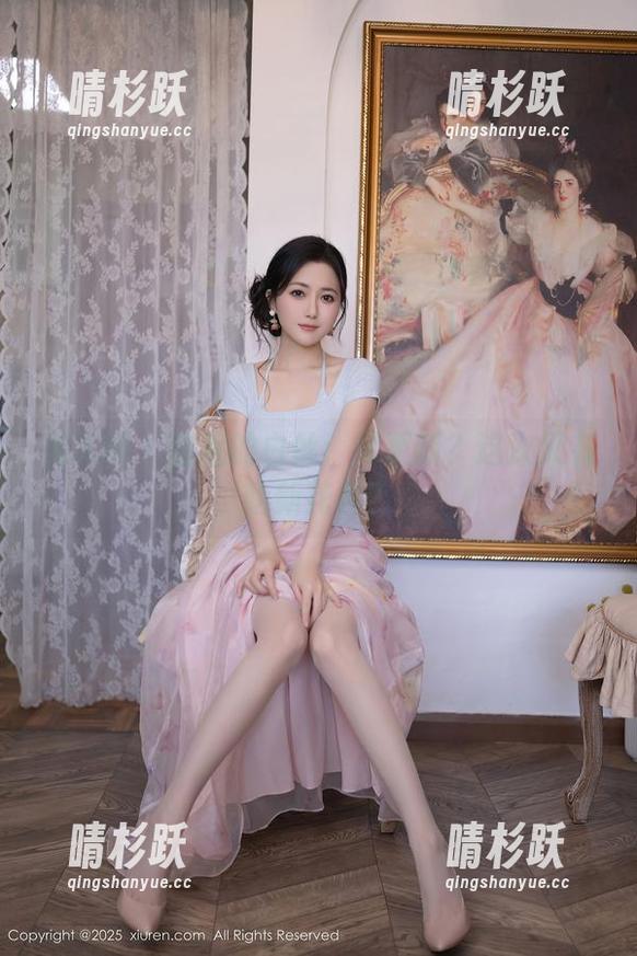 秀人网-甜妮 秀人网 - 甜妮的白丝:又更新?这次又有啥新花样?