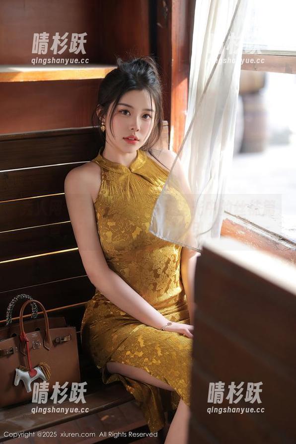 秀人网-诺诺Nono 秀人网 - 诺诺Nono在无圣光中的丝袜篇章,不经意的一瞥足以引起联想