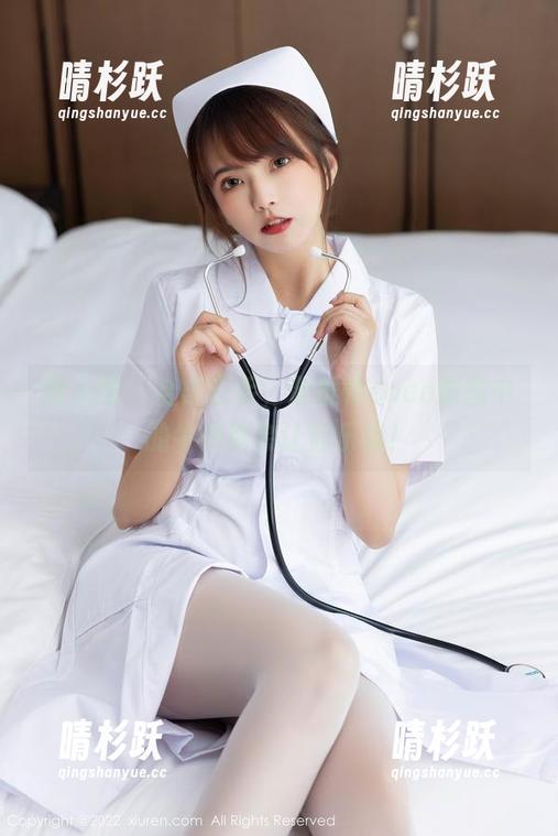 秀人网 - 合集在手，赵惟依coco原图中的牛仔裤会让你乐疯！