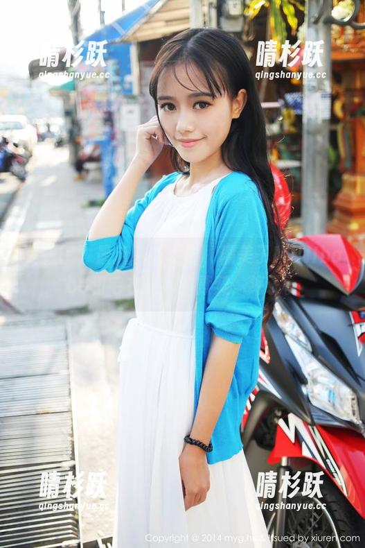 美媛馆 - 最新图集直击，糯美子MINIbabe和毛衣之间的默契，绝了。