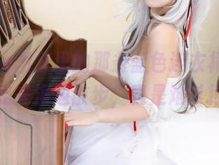 苏嫣qvq图集里的那条蓝色连衣裙，好像在叫我去海边散步，真是难以拒绝！