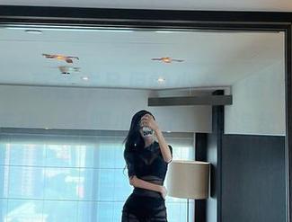 微密圈 - 葛征作品里的少女，情绪满满的表达，大概少不了一些温柔。