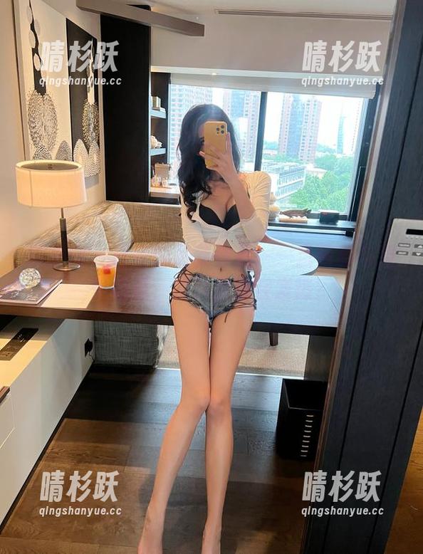 微密圈 - 葛征的最新作品——当青春与温柔相遇，照片里都在发热？