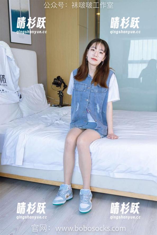 袜啵啵 - 稚予在家自制：定制写真里的酸甜苦辣