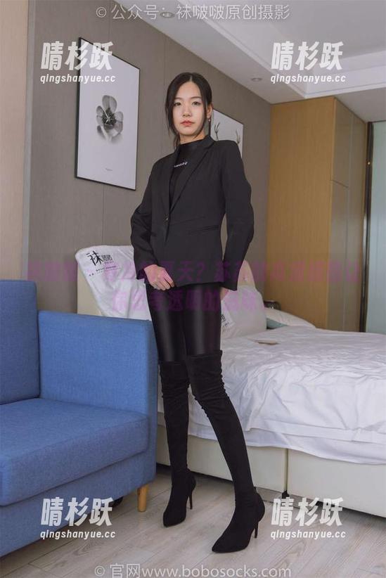袜啵啵-苏苏 袜啵啵 - 寒冷的夏天?苏苏的高清原图让你思考透明的滋味。